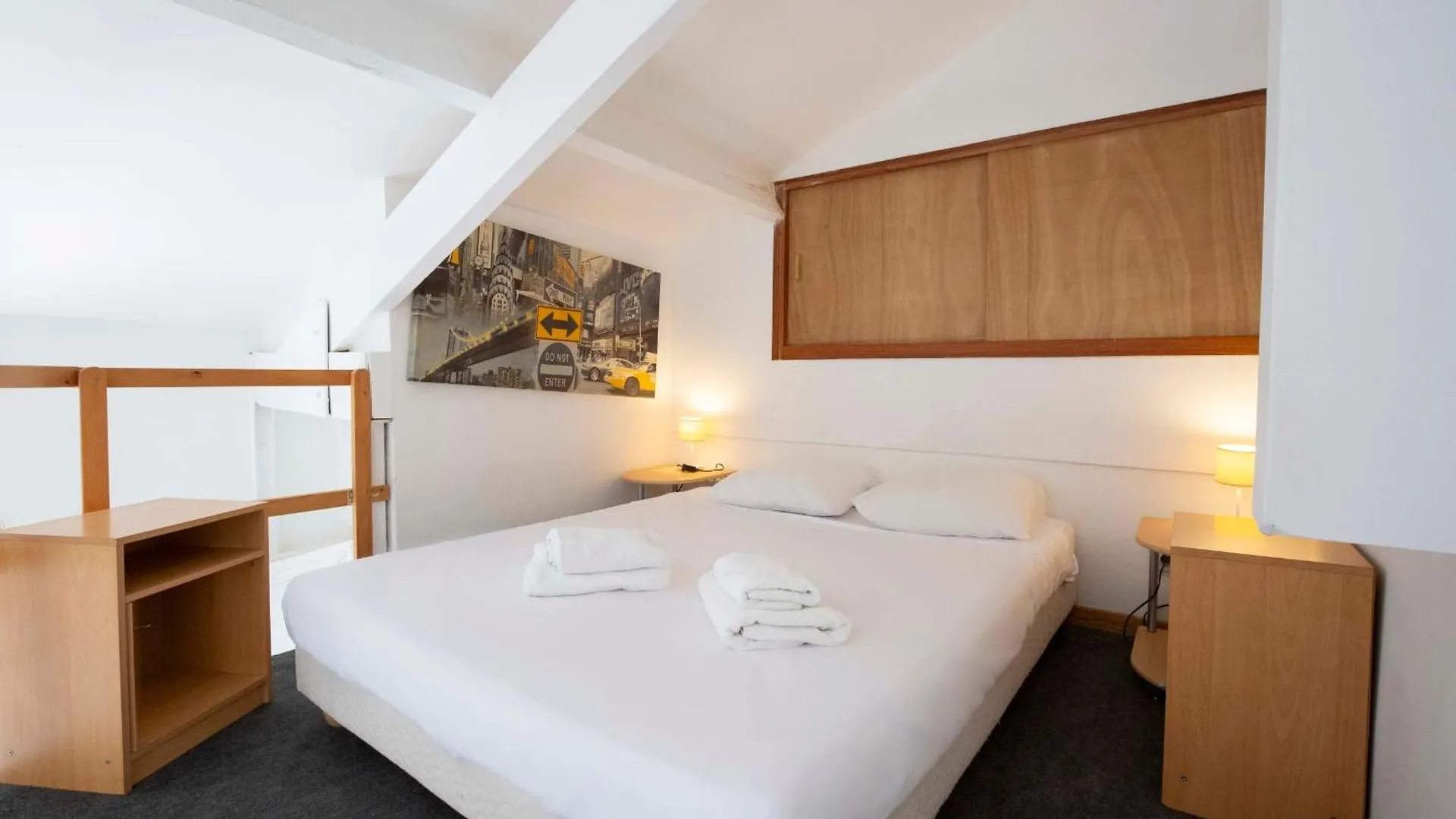 Studio With Mezzanine In The Heart Of Old Antibes Wifi Air Conditioning Apartament